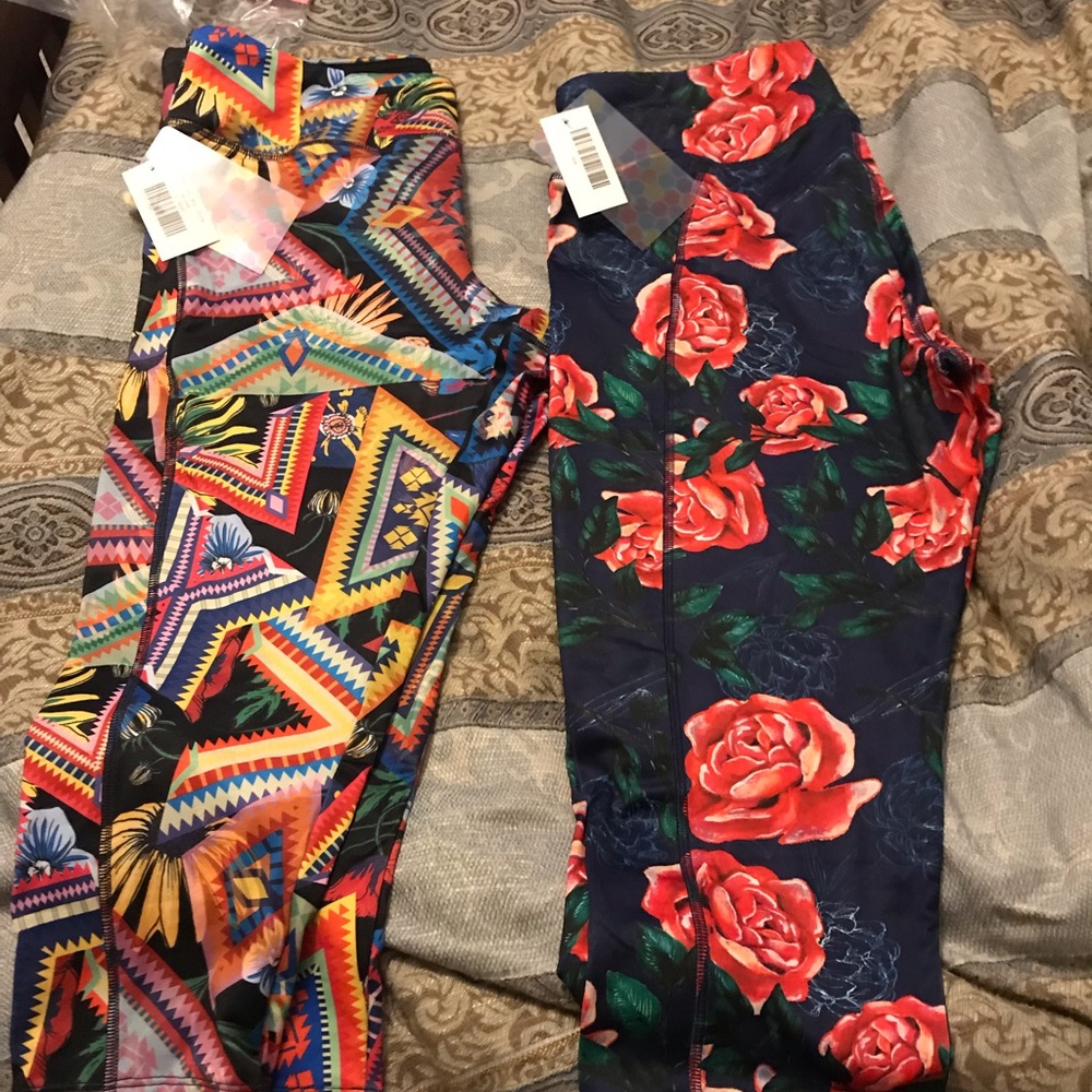 Lularoe Jade size large 2 pair